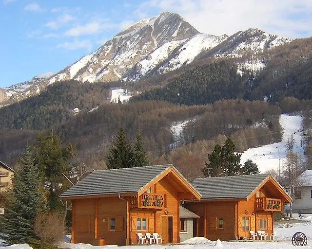 Chalets De Combebelle Saint-Leger-les-Melezes 0*,